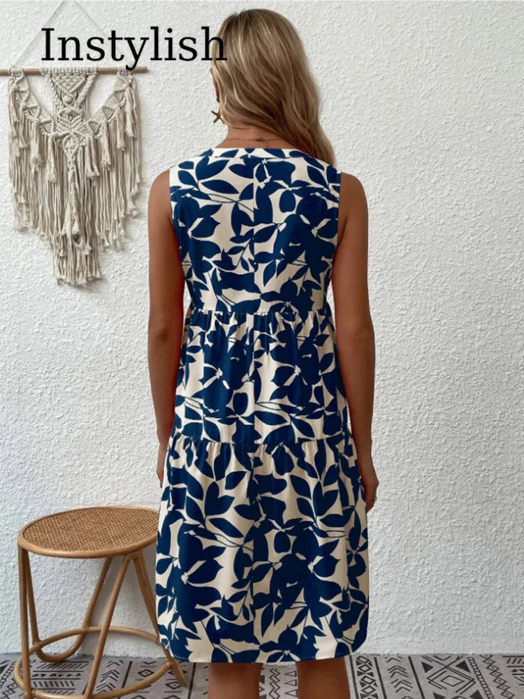 Vestido Curto com Decote em V